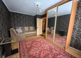 Продам трехкомнатную квартиру, 58.7 м2, дачный посёлок Загорянский, улица Димитрова, 55