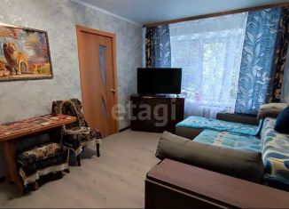 Продаю 4-комнатную квартиру, 61.9 м2, Луховицы, улица Жуковского, 37
