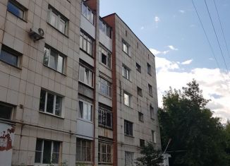 Сдам в аренду 1-комнатную квартиру, 40 м2, Екатеринбург, улица Белинского, 220к4