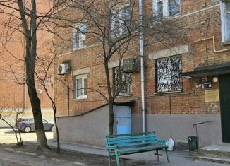 Продам четырехкомнатную квартиру, 64 м2, Таганрог, улица Ломакина, 108