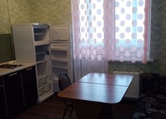 Сдаю однокомнатную квартиру, 38 м2, Ставропольский край, проспект Кулакова, 67
