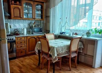 Трехкомнатная квартира на продажу, 90 м2, Ростовская область, Морская улица, 68