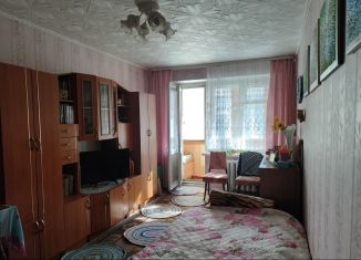 Продажа 2-комнатной квартиры, 42.5 м2, Новоуральск, Первомайская улица, 44