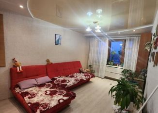 Аренда двухкомнатной квартиры, 54 м2, Кировская область, Луганская улица, 62