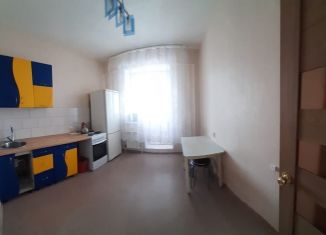 Двухкомнатная квартира на продажу, 58 м2, Альметьевск, проспект Изаила Зарипова, 3