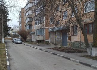 Продам 2-комнатную квартиру, 52 м2, Шебекино, улица Петровского, 9