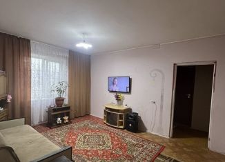 Продам четырехкомнатную квартиру, 69.1 м2, Ростовская область, проспект Мира, 73