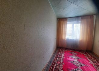 Продаю 2-комнатную квартиру, 45 м2, Магнитогорск, улица Советской Армии