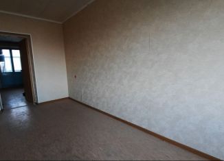 Продаю 2-комнатную квартиру, 42 м2, Невинномысск, Революционная улица, 14А