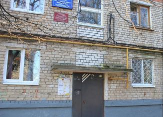 Двухкомнатная квартира в аренду, 43 м2, Новочебоксарск, Молодёжная улица, 19