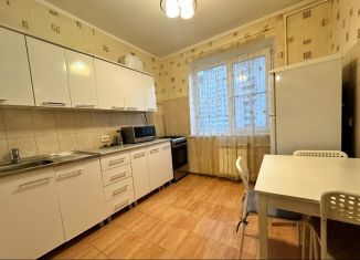 Продам 1-комнатную квартиру, 31 м2, Краснодарский край, улица Карамзина, 6