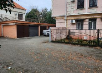 Гараж на продажу, 20 м2, Сочи, микрорайон Центральный, улица Воровского, 23