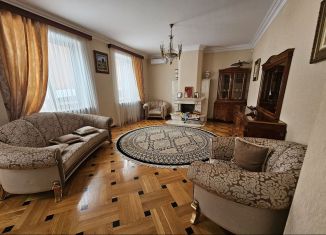 Продам дом, 379 м2, Нальчик, улица Гоголя, 26