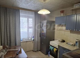 Продается 3-комнатная квартира, 60 м2, Тюмень, улица Николая Чаплина, 132, Калининский округ