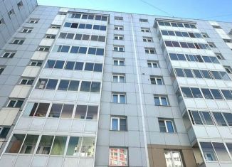 Продажа 2-комнатной квартиры, 50 м2, Иркутск, улица Багратиона, 27/1