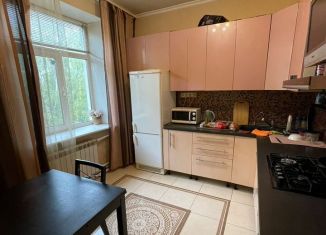 Продам 3-ком. квартиру, 80 м2, Химки, улица Победы, 8/15