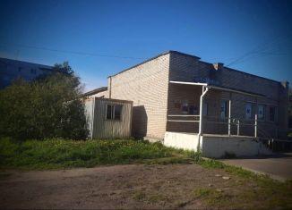 Продам торговую площадь, 46.4 м2, Малая Вишера, Лесная улица, 19