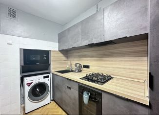 Сдается 1-ком. квартира, 33 м2, Москва, Большая Семёновская улица, 27к2, район Соколиная Гора