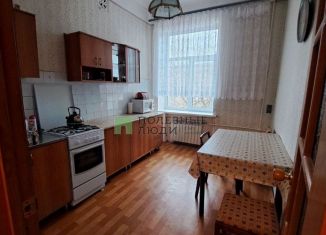 Продажа трехкомнатной квартиры, 72.8 м2, Саратов, проспект имени 50 лет Октября, 65, Ленинский район