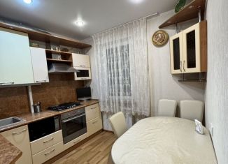 Сдача в аренду трехкомнатной квартиры, 66 м2, Татарстан, проспект Чулман, 47