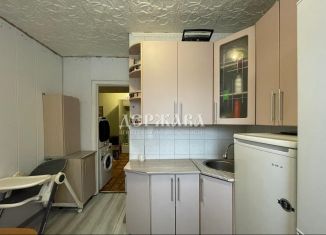 Продается 3-ком. квартира, 53 м2, Старый Оскол, микрорайон Приборостроитель, 32