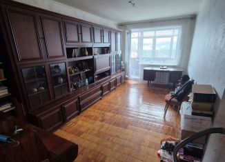 Продажа 4-ком. квартиры, 77 м2, Архангельск, проспект Советских Космонавтов, 35