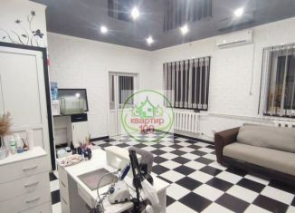 Помещение свободного назначения на продажу, 30 м2, Армавир, улица Лавриненко, 2/2