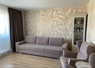 Продам трехкомнатную квартиру, 60.7 м2, Первоуральск, улица Строителей, 1