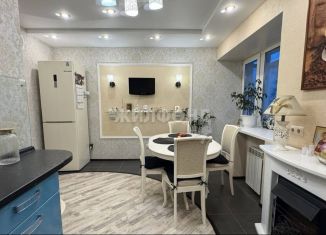Продаю 3-комнатную квартиру, 64.1 м2, Архангельск, улица Суворова, 12