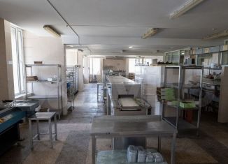 Продаю помещение свободного назначения, 937 м2, Феодосия, улица Дружбы, 40Б