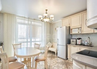 Продается 2-ком. квартира, 56.6 м2, Тюмень, улица Червишевский Тракт, 45к10, ЖК Апрель