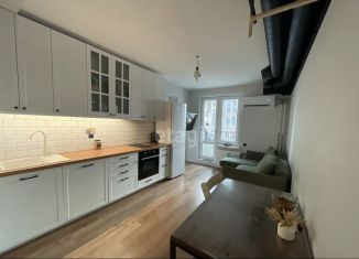 Продаю 2-ком. квартиру, 58.5 м2, Тюмень, улица Вадима Бованенко, 4, ЖК Атамари