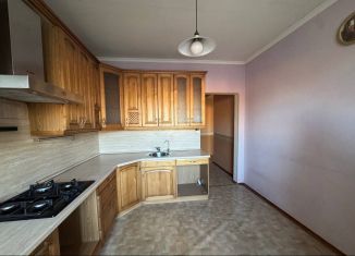 Продается 3-комнатная квартира, 92.9 м2, Дмитров, Оборонная улица, 8