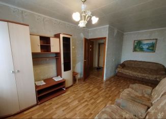 Сдается однокомнатная квартира, 35 м2, Верхняя Пышма, улица Огнеупорщиков, 9
