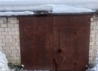 Гараж на продажу, 30 м2, Можга, Центральная площадь