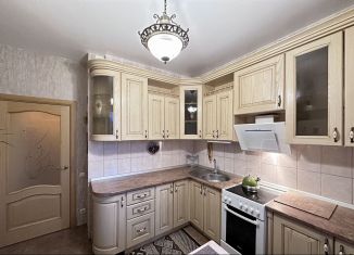 Сдаю в аренду 1-ком. квартиру, 38 м2, Санкт-Петербург, Ленинский проспект, 55к2, Красносельский район