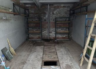 Продается гараж, 20 м2, Гатчина