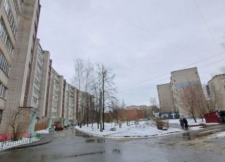 Продается 3-ком. квартира, 65 м2, Ярославль, улица Калинина, 31, Фрунзенский район