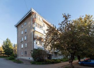 2-комнатная квартира на продажу, 44 м2, Барнаул, улица Антона Петрова, 180, Ленинский район