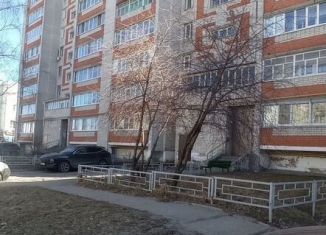 Продается многокомнатная квартира, 61 м2, Кстово, проспект Капитана Рачкова, 12А