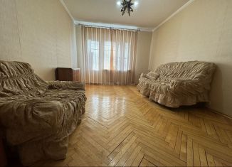 Сдаю 1-ком. квартиру, 33.2 м2, посёлок Шушары, Колпинское шоссе, 12