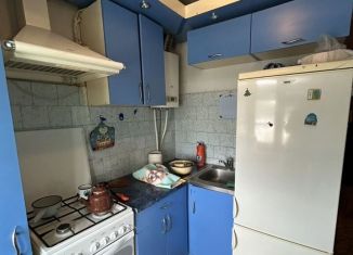Продаю 2-комнатную квартиру, 46 м2, Новомосковск, улица Маяковского, 8