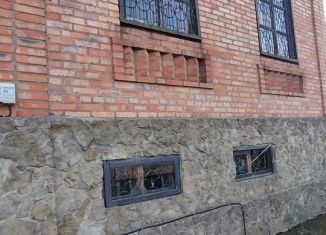 Продаю дом, 120 м2, Азов, 12-й Линейный переулок