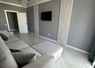 Продаю 2-комнатную квартиру, 67 м2, Махачкала, Хивская улица, 17, ЖК Ак-Гёль