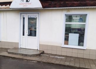 Продам торговую площадь, 71.1 м2, Киров, улица Ивана Попова, 6