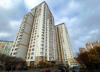 Сдается в аренду 3-ком. квартира, 104.5 м2, Москва, Солнцевский проспект, 6к1, район Солнцево