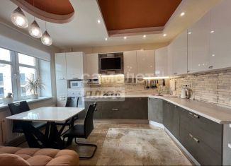 Двухкомнатная квартира на продажу, 64.3 м2, деревня Раёво, улица Джонатана Свифта, 9