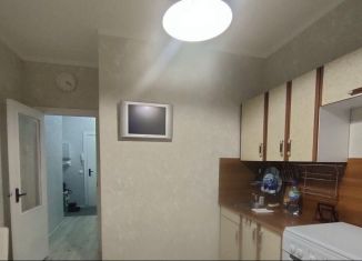 Сдаю 1-комнатную квартиру, 40 м2, Москва, улица Гарибальди, 11, Ломоносовский район