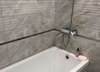 2-комнатная квартира на продажу, 76 м2, Махачкала, улица Хуршилова, 17В