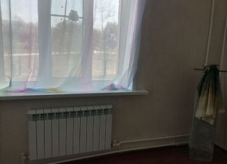 Продаю 3-комнатную квартиру, 70.4 м2, Котовск, улица Кирова, 23